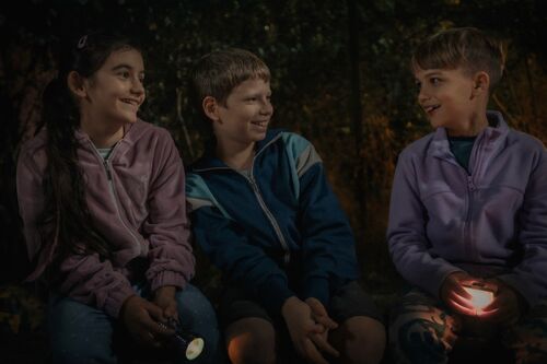 AU_PRESS_STILL3_Johanna_Mild_Kerestzuri_Matei_Donciu_Razvan_Marinescu groot