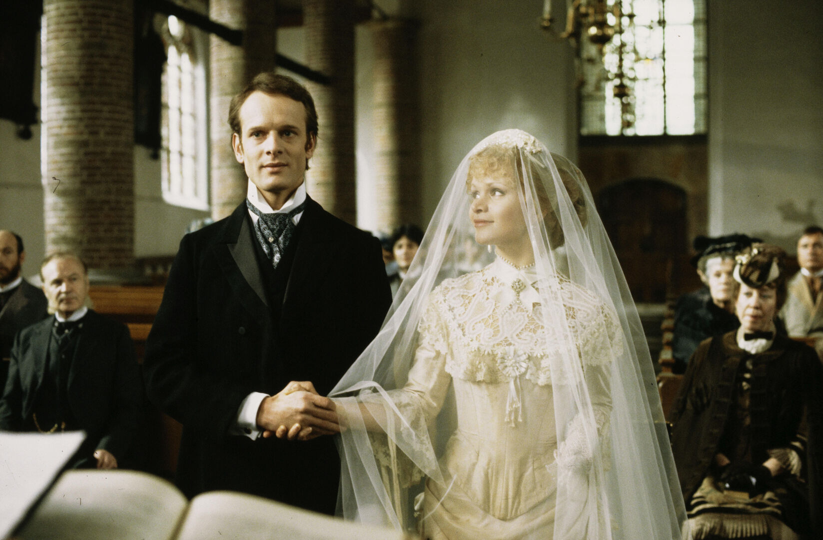 Classics: Van de koele meren des doods