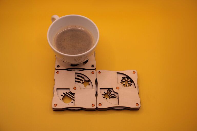 Crazy Coasters: ontwerp draaiende onderzetters