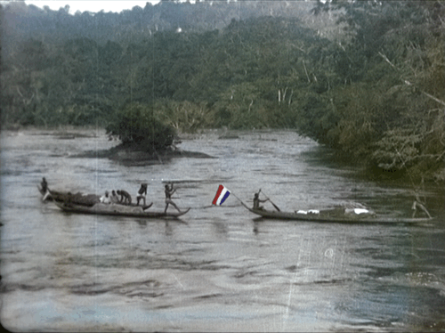 Docs: Moeder Suriname