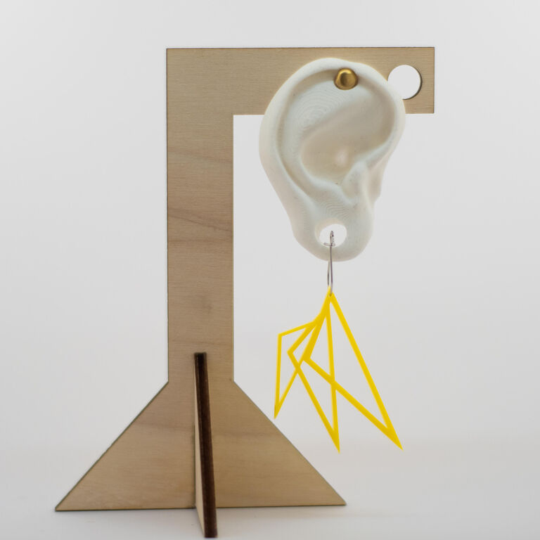 Laser Design: Earparty
