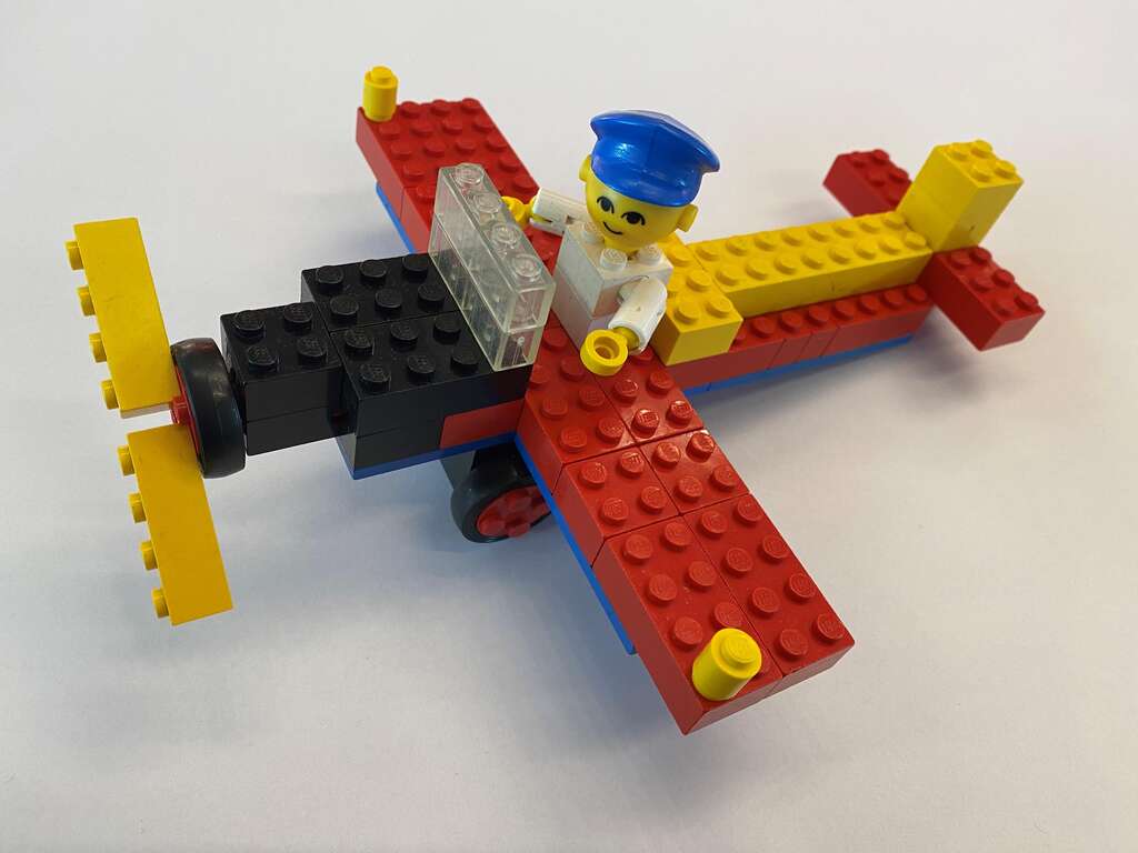 Lego vliegtuigje