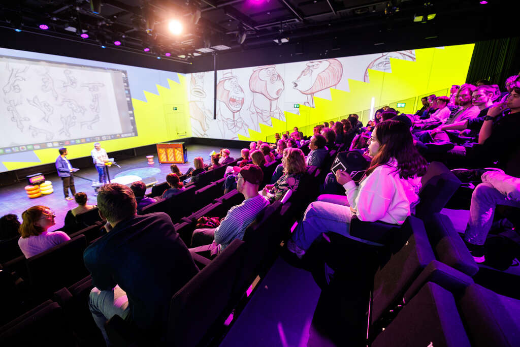 LucasKemper_Framed_IndustryDay_LR-151