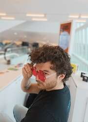 Maak je eigen zonnebril (8+)