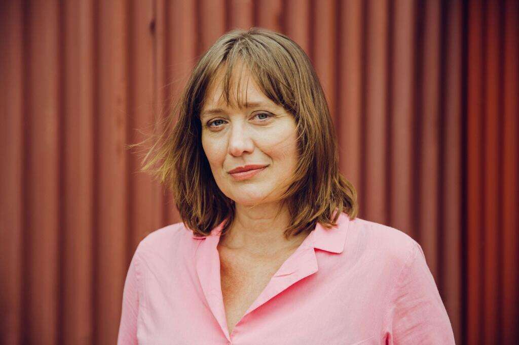 Suzanne Raes, regisseur Where Dragons Live