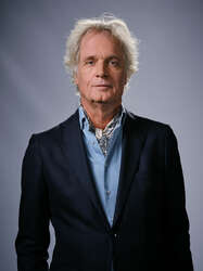 Voor de buis! 75 jaar televisie in Nederland